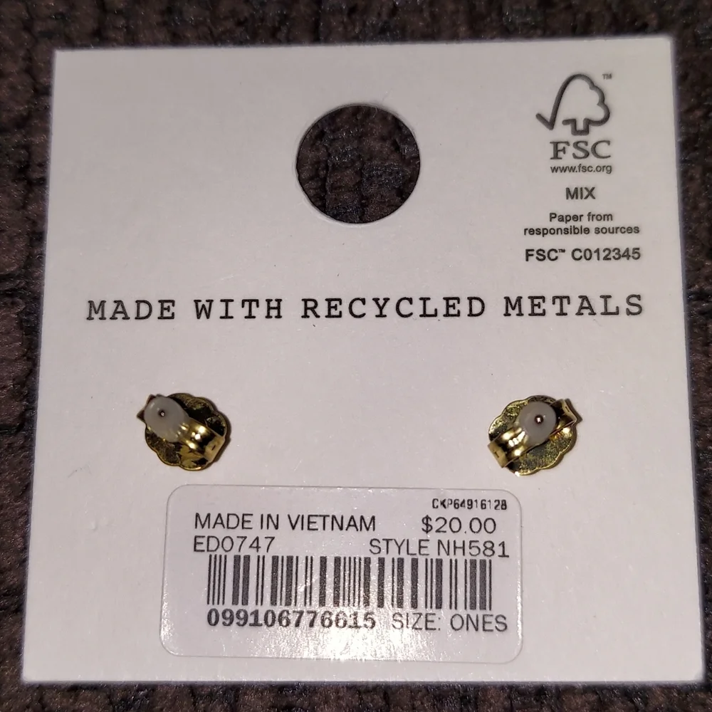Madewell Gold Butterfly Stud Earrings Hypoallergenic Titanium Posts NWT - Picture 2 of 2